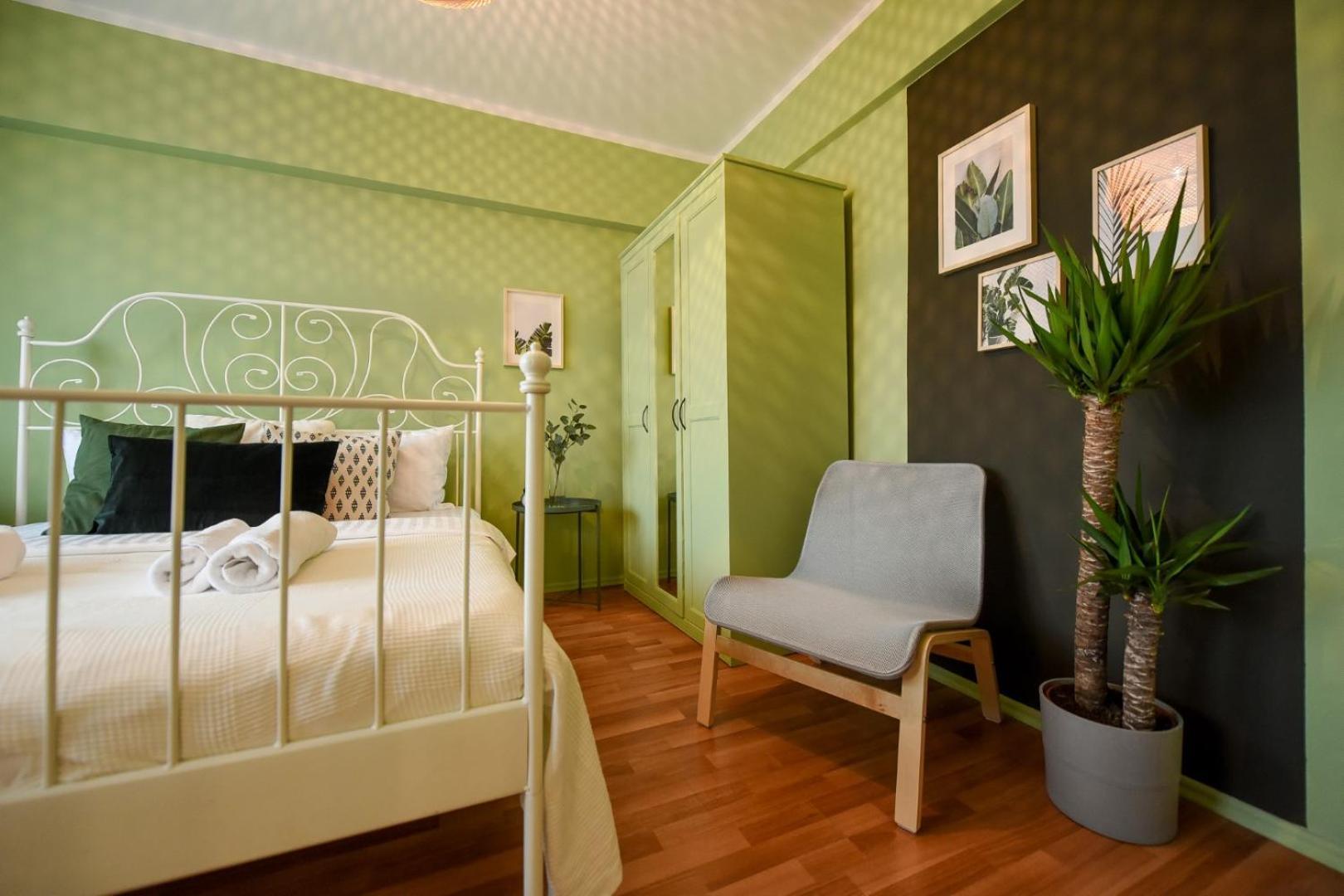 Chic Accommodation With Breathtaking Views Over Calea Victoriei - Your Central Heaven Bucureşti Phòng bức ảnh